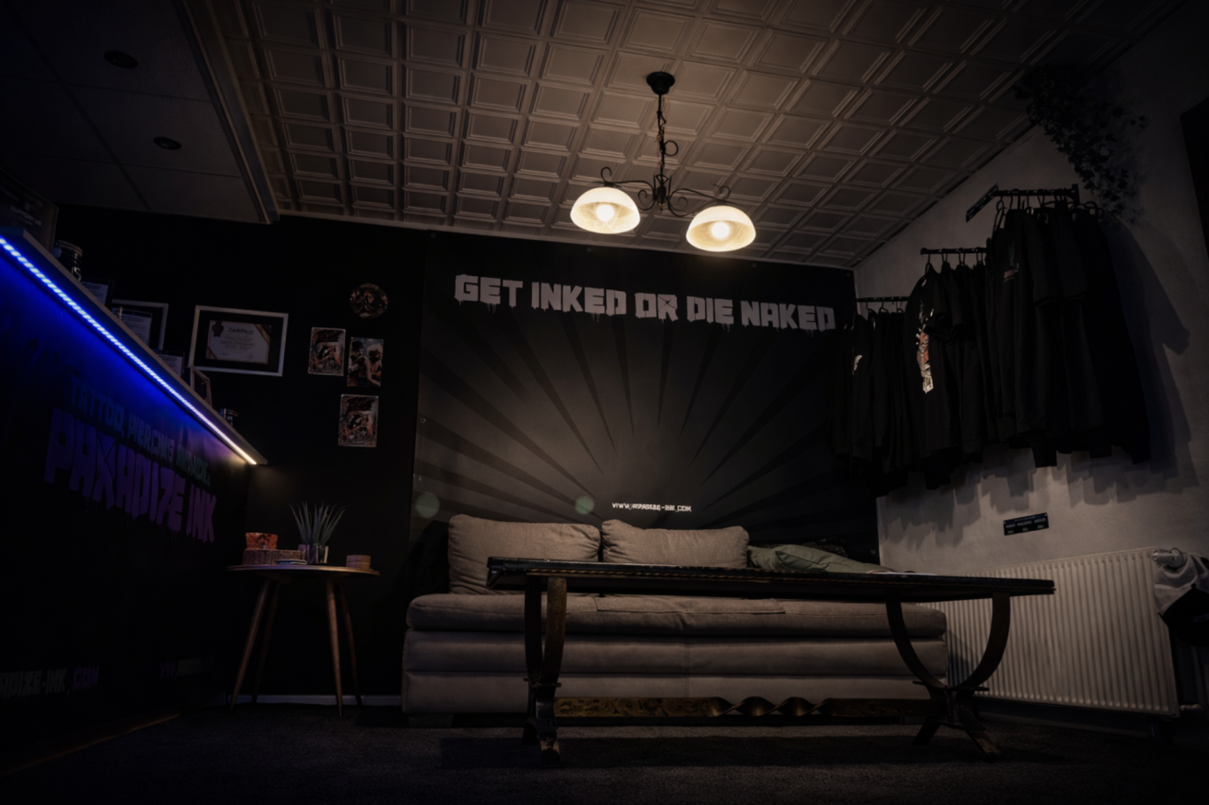 Tattoo Beratung – Paradize INK Mömlingen Tattoo Studio Tattoo Beratung in gemütlicher Atmosphäre bei Paradize INK Tattoo und Piercing in Mömlingen in gemütlichem Ambiente
